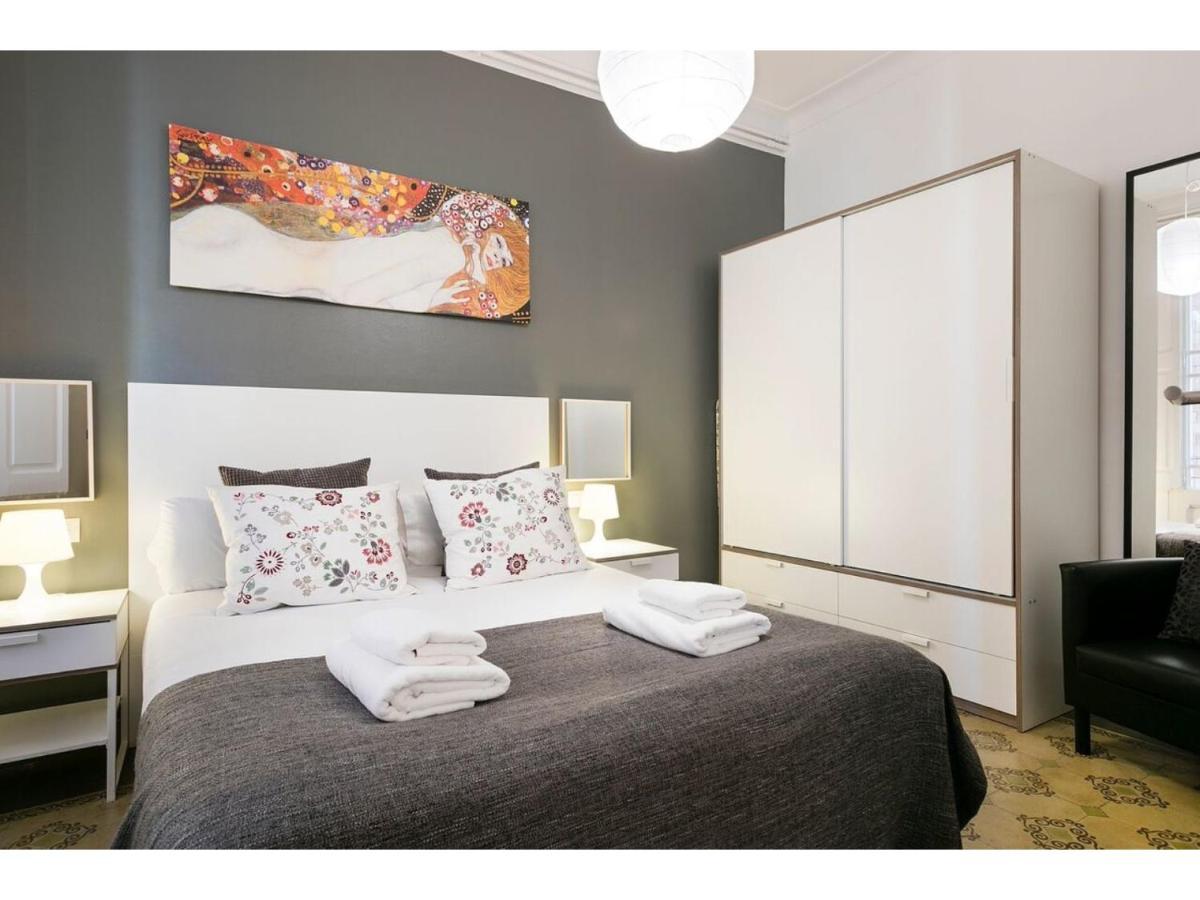 Stay U-Nique Apartments Napols I Barselona Dış mekan fotoğraf