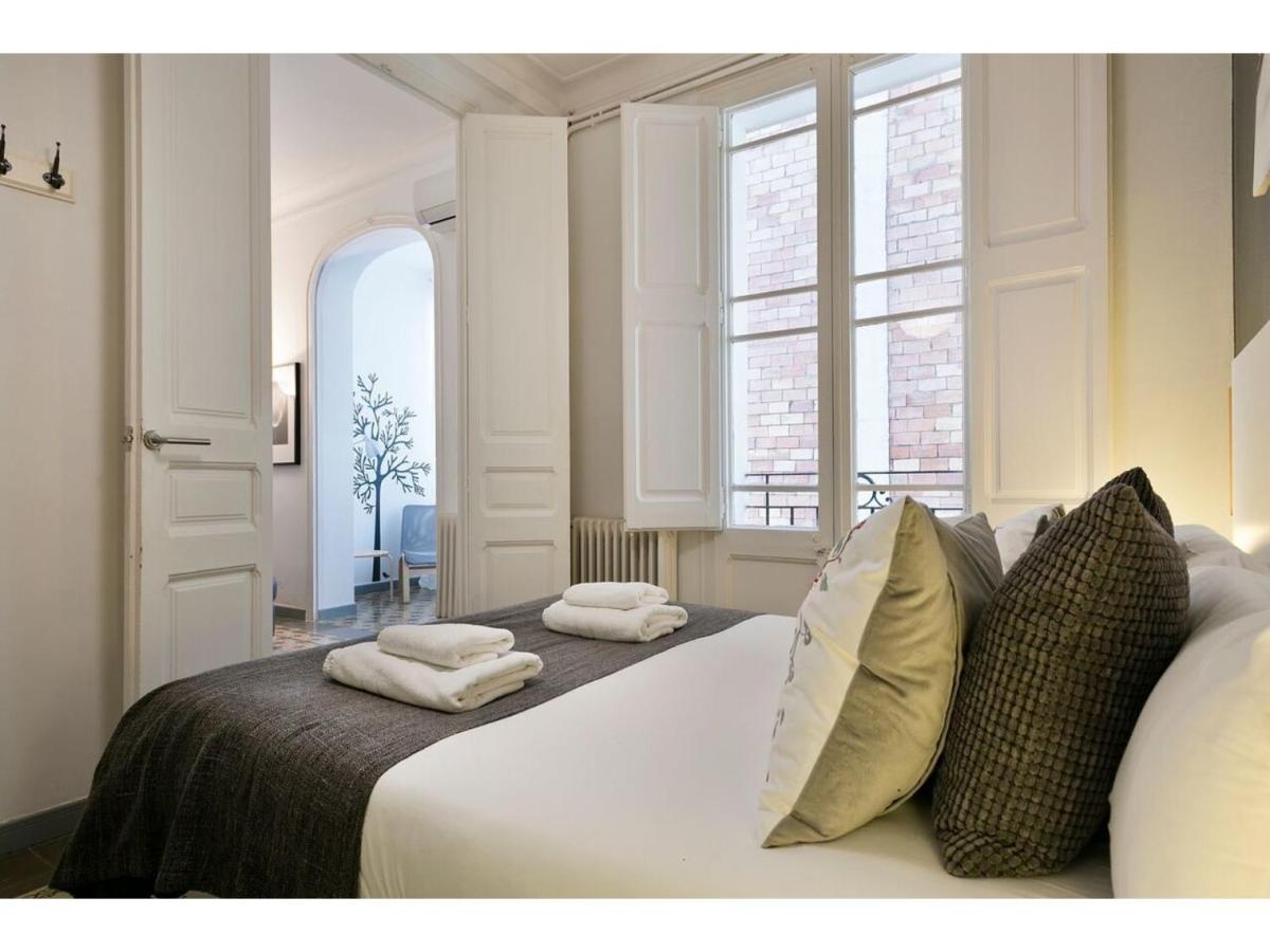 Stay U-Nique Apartments Napols I Barselona Dış mekan fotoğraf